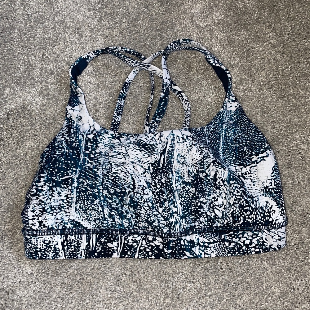 lulu lemon sports bra